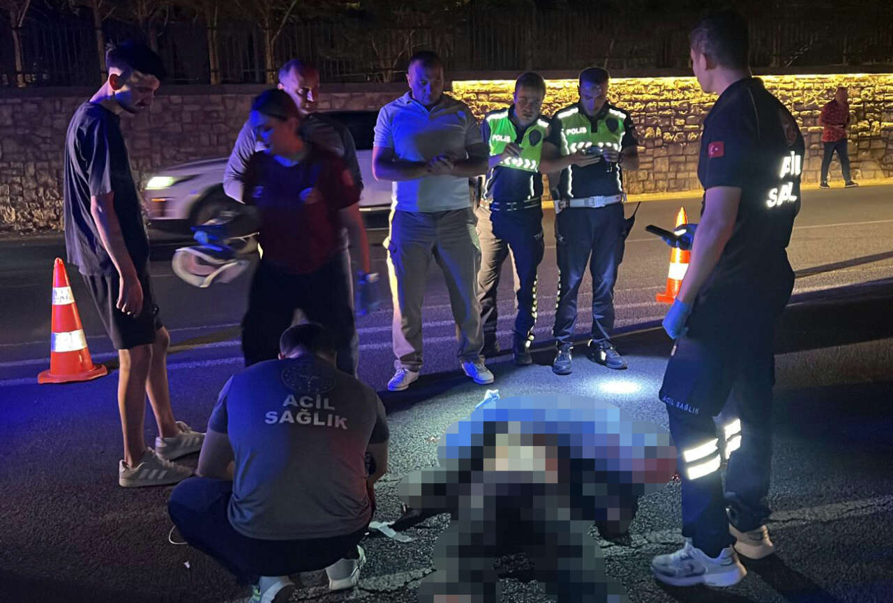 Ekmek parası için yola çıkan gençten acı haber geldi 3